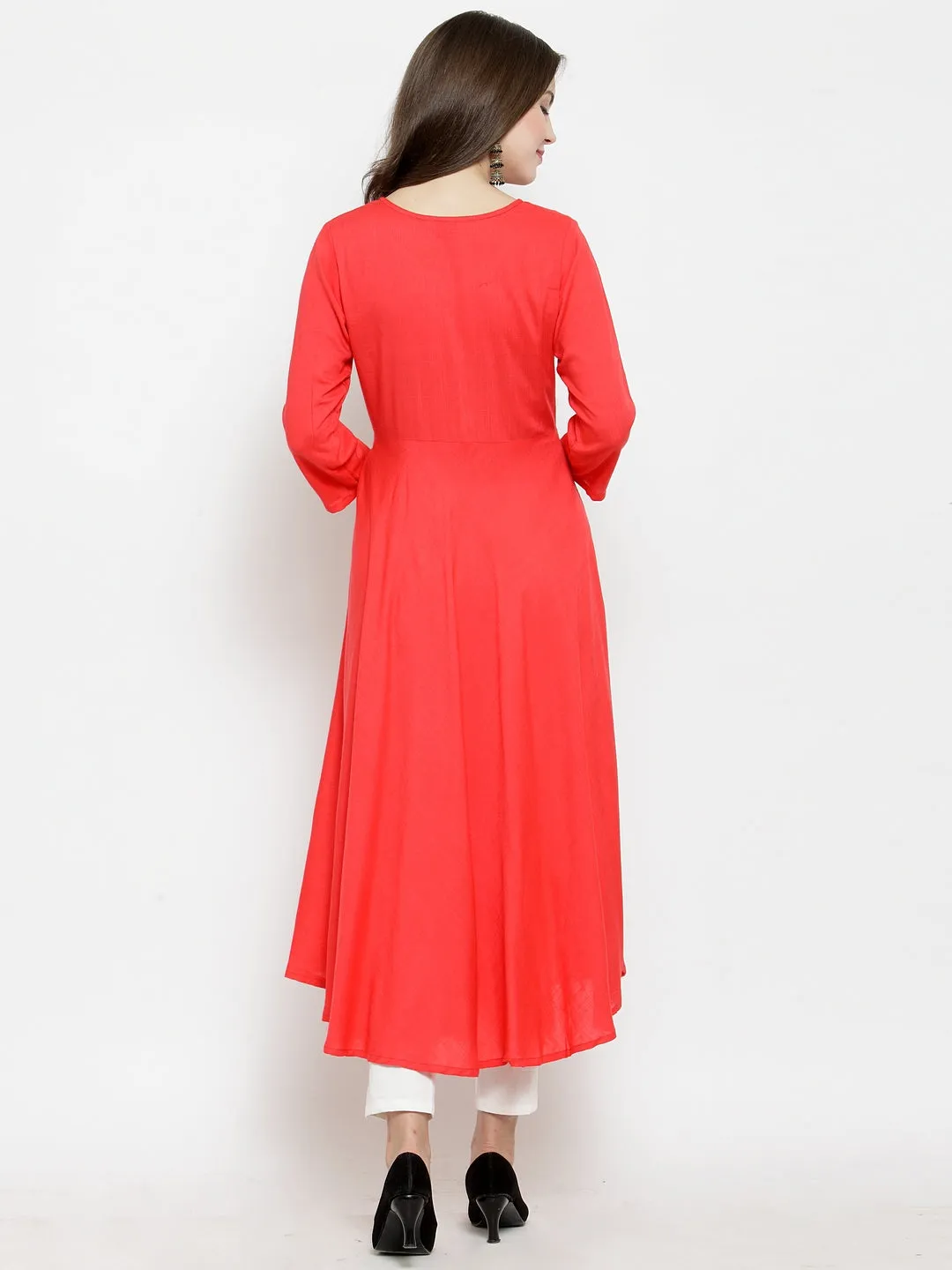 Jashvi Women Peach embroidered Flaired Kurta