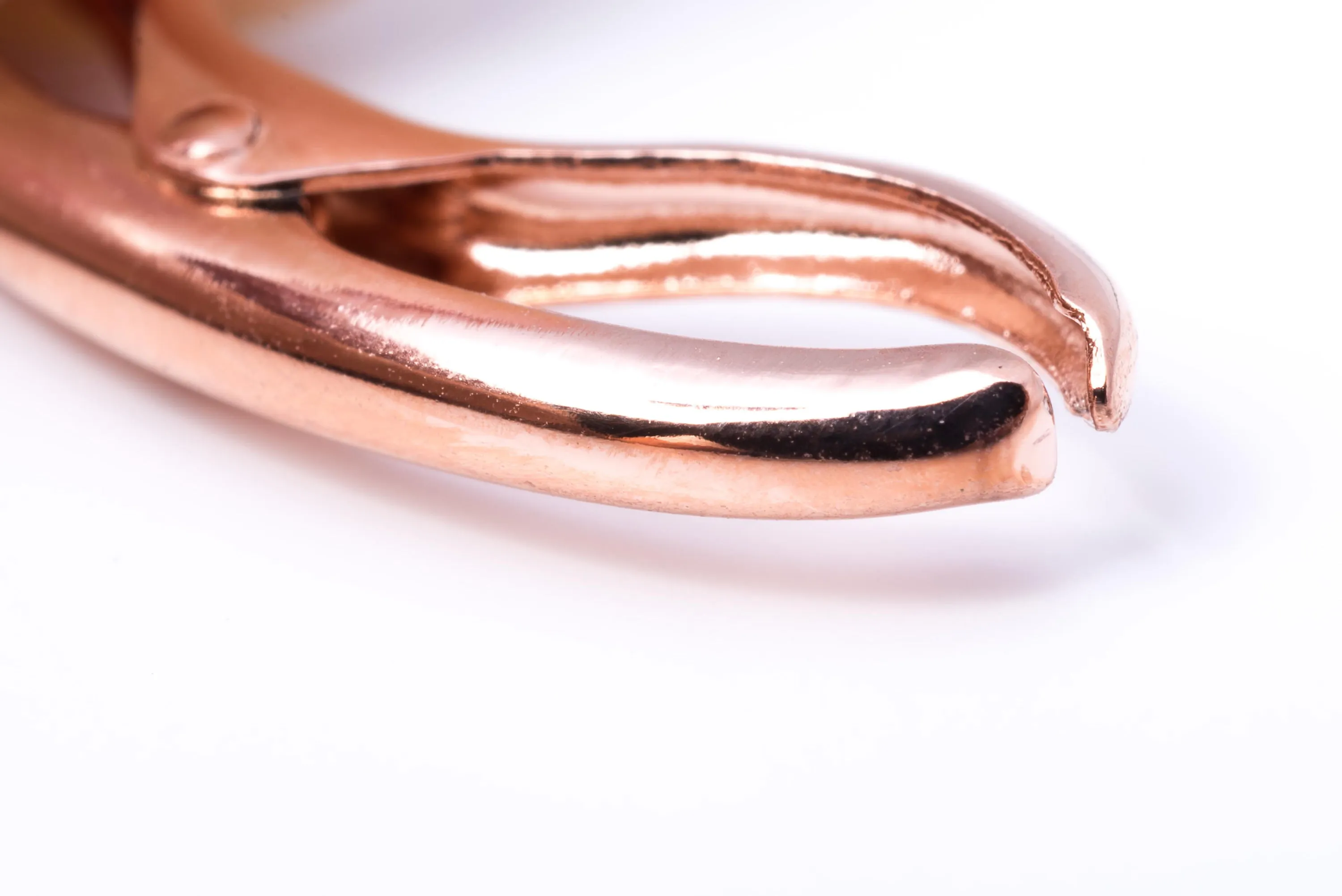Large Rose Gold Collar Clip for Medium to Wide Spread Collars