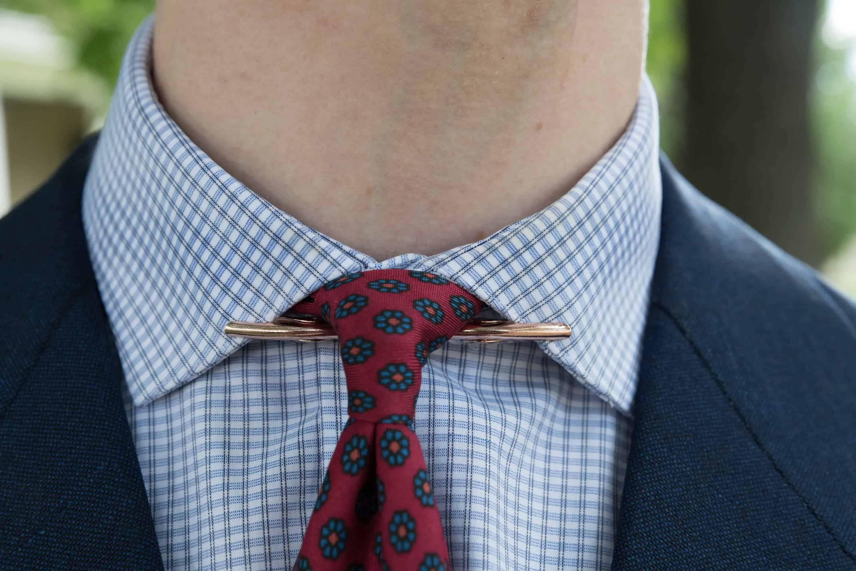 Large Rose Gold Collar Clip for Medium to Wide Spread Collars