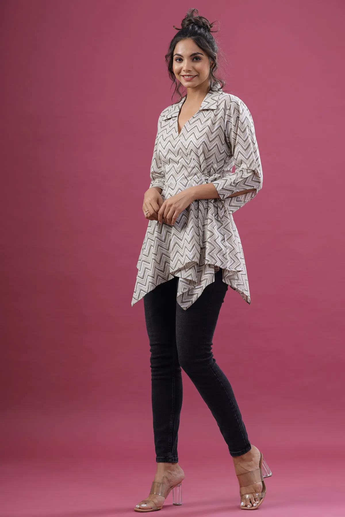 Patterned Zigzag On Grey Short Kurti