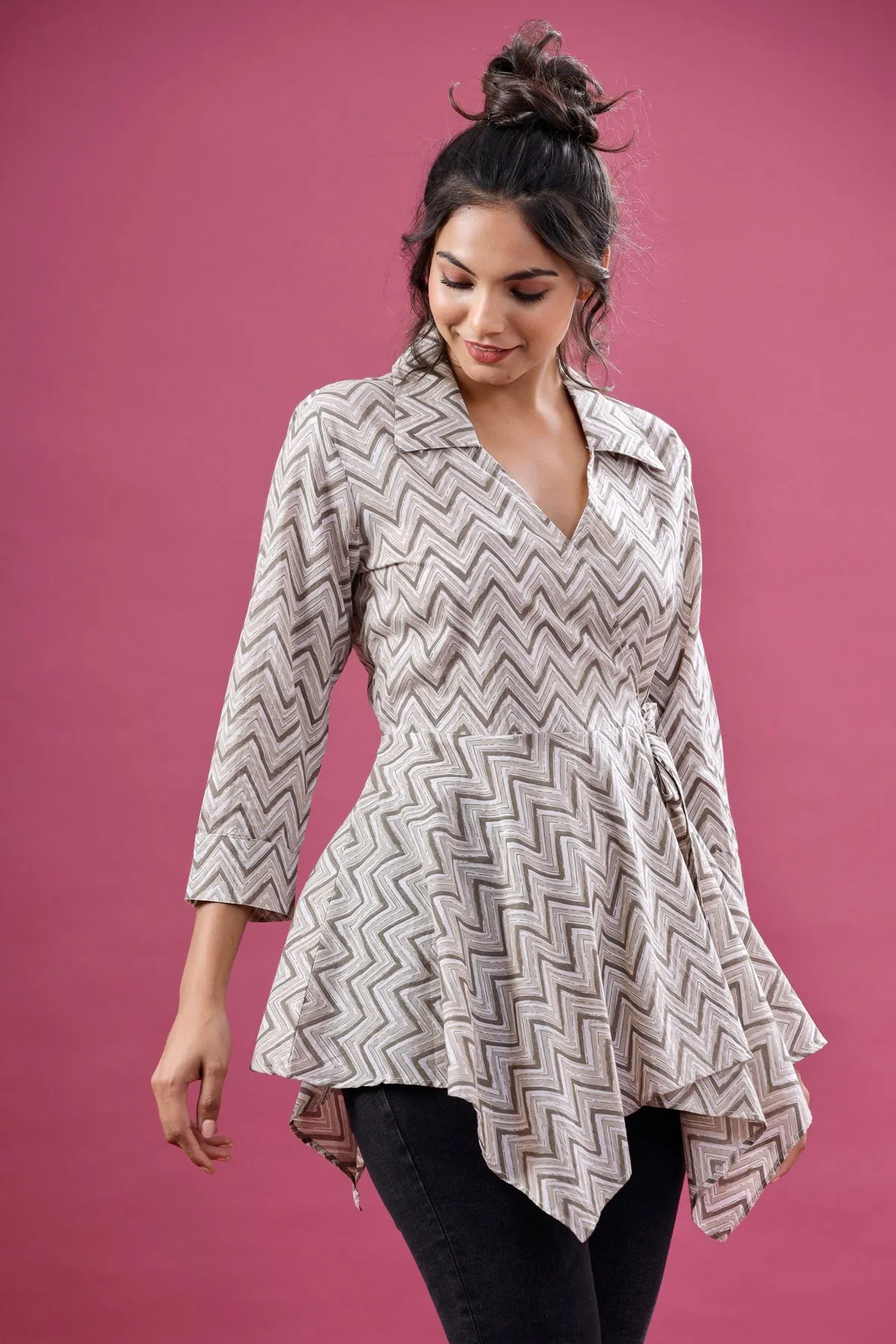 Patterned Zigzag On Grey Short Kurti