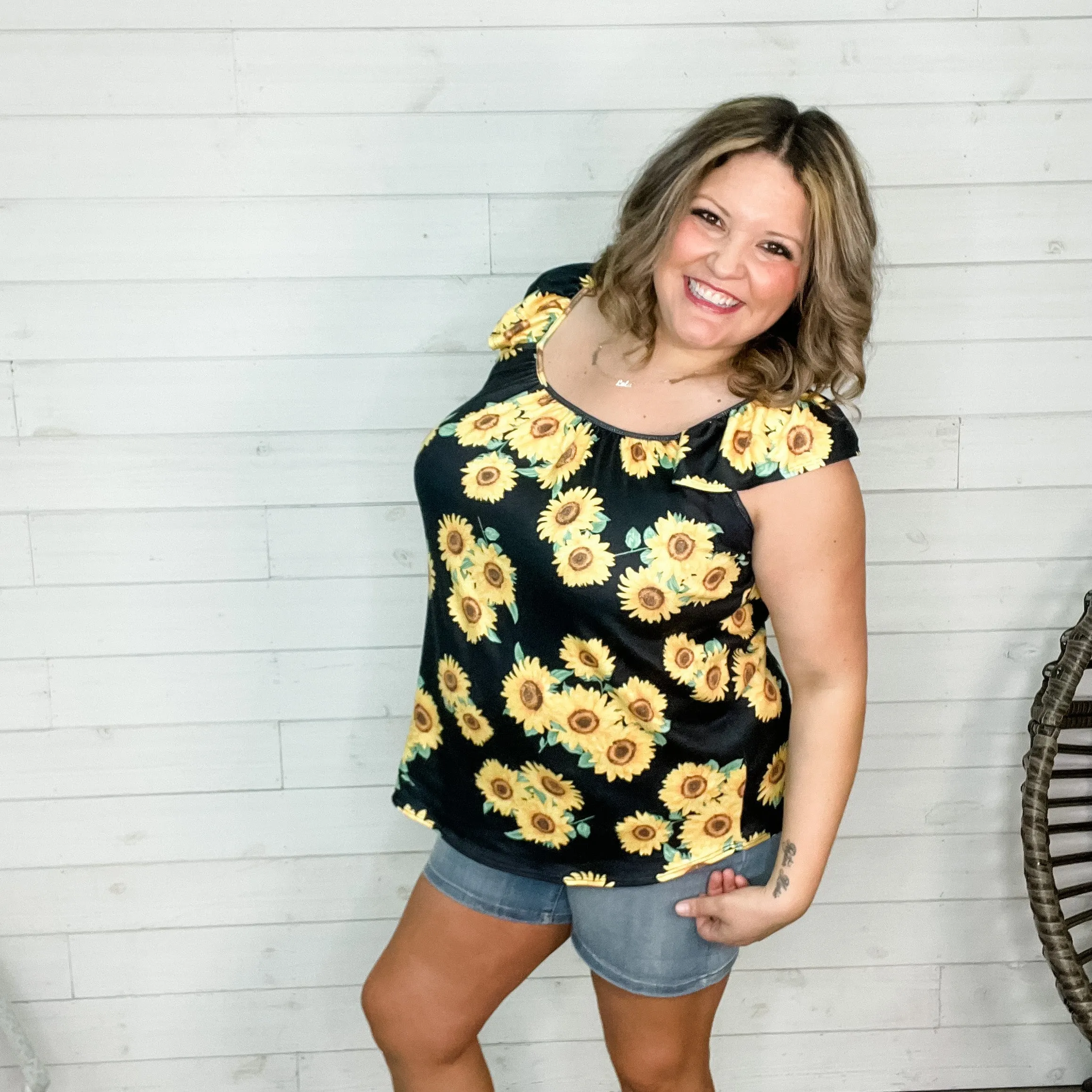 "Rikki" Sunflower Ruffle Cap Tank Top