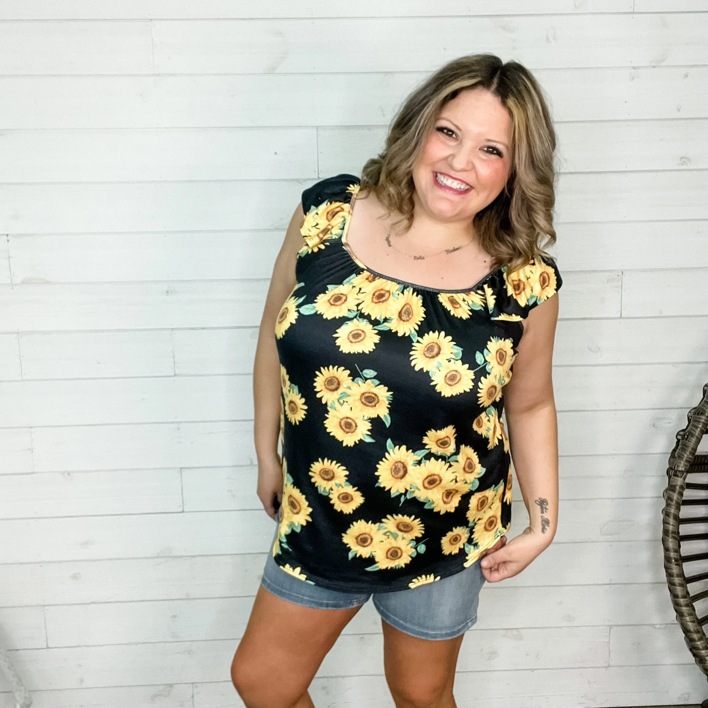 "Rikki" Sunflower Ruffle Cap Tank Top