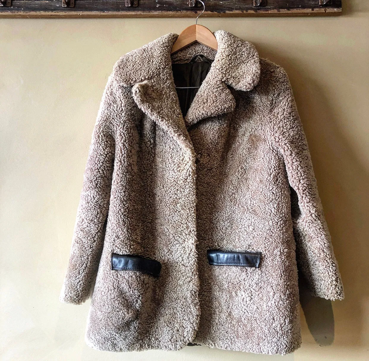 Vintage UK Womens Shearling jacket - Size Small- Medium